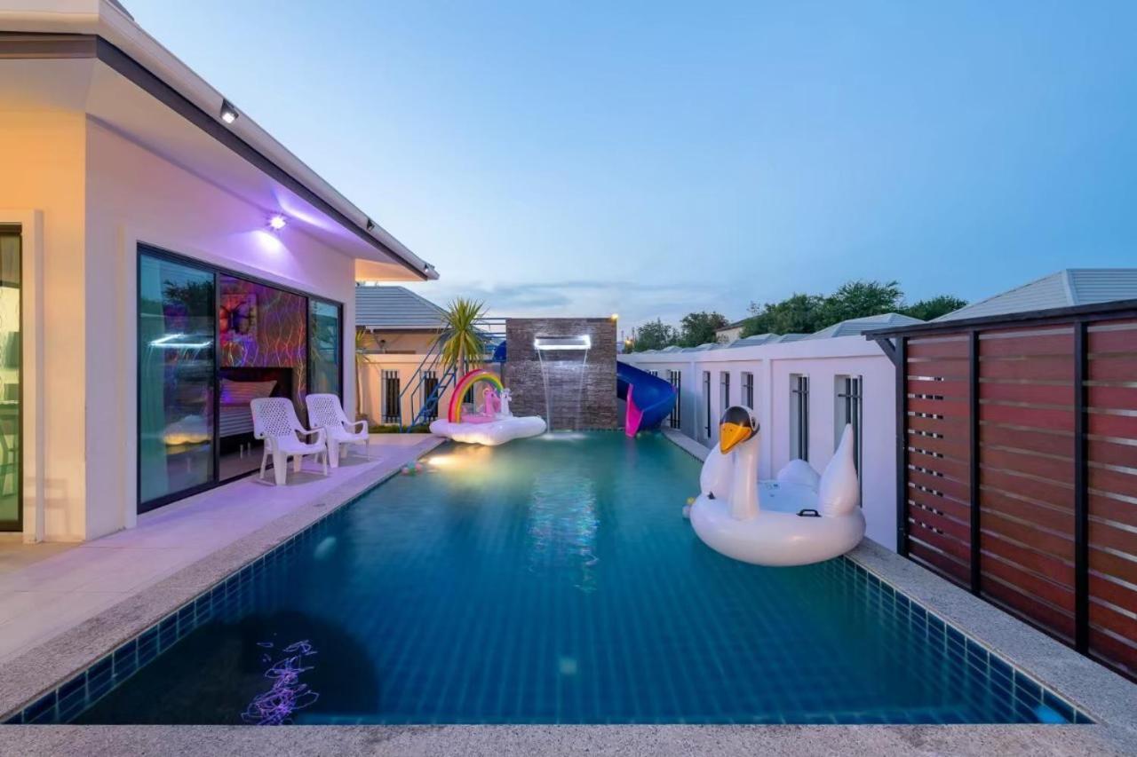 Villa บ้านซีซ่าเฮ้าส์พูลวิลล่าหัวหิน *